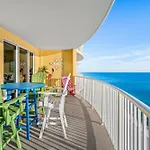 Emerald Isle Beach Resort By Sand Seeker Vacations