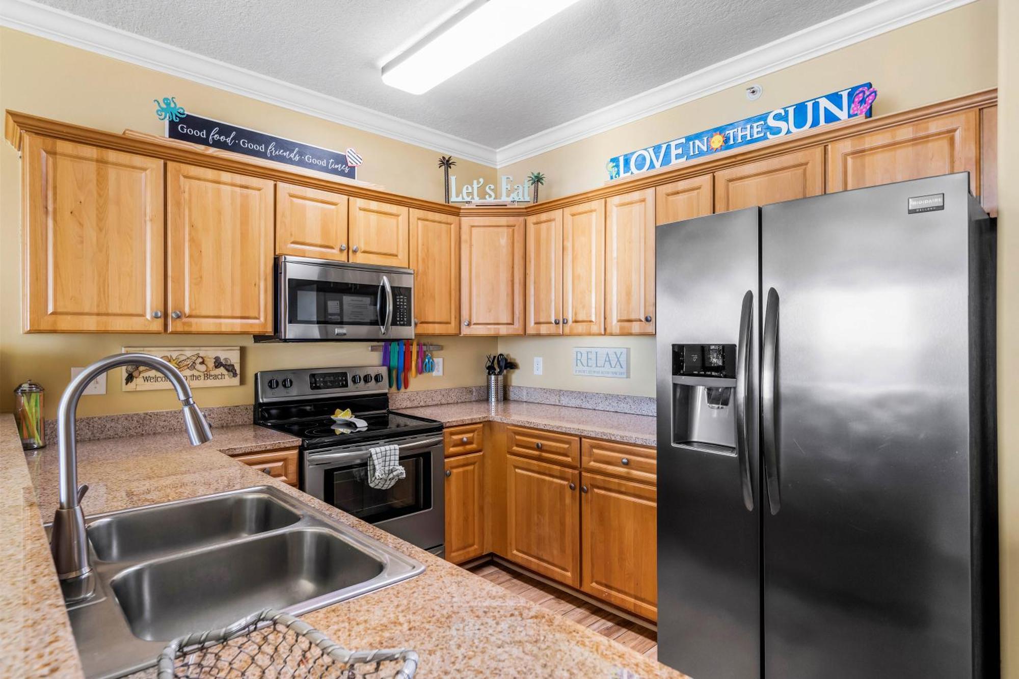 Apartment Emerald Isle By Seeker Vacations Panama City Beach